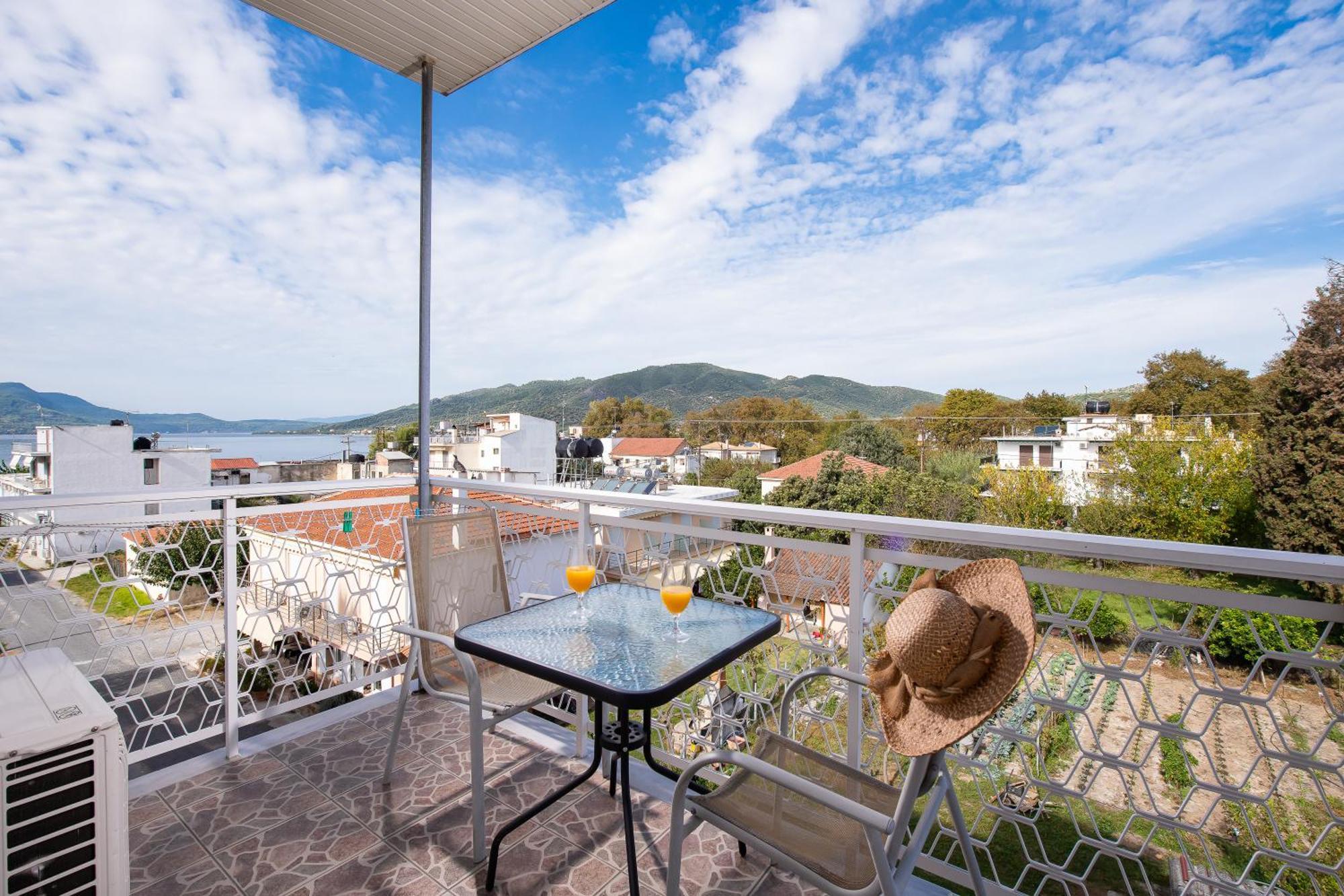 Zoe Seaside Apartment Loutra Edipsou  Luaran gambar